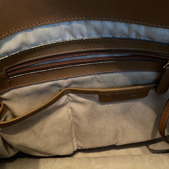 Michael Kors jet set travel tote 👜 - Picture 4 of 12